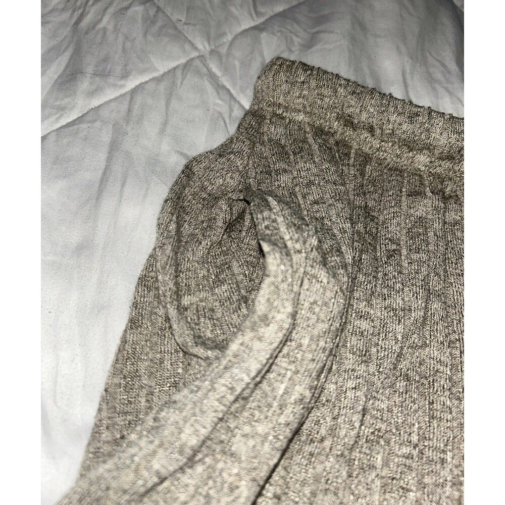 Small Gray Ribbed Lounge Drawstring Shorts With Pockets - Picture 4 of 8